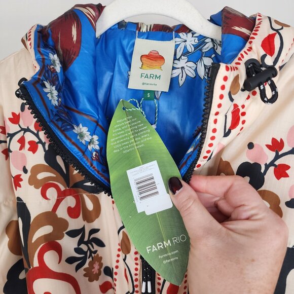 NWT Farm Rio Reversible Cashew Mandala Puffer Jacket Small - Picture 14 of 16